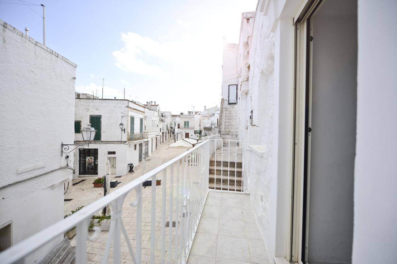 Casetta Arco Con Balcone Cisternino Eksteriør bilde